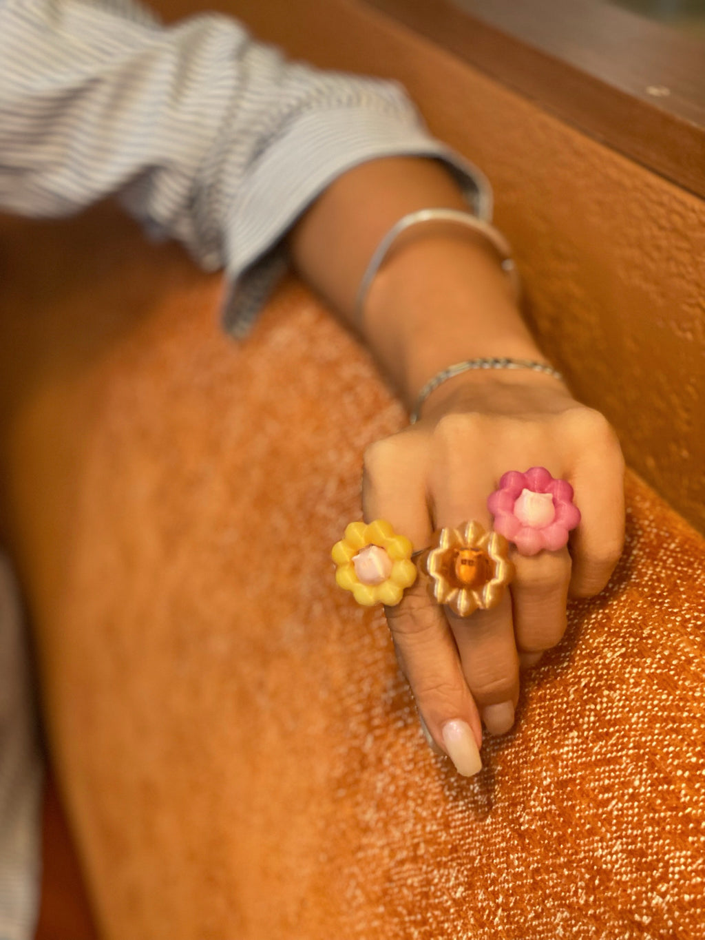 波提貓咪冬甩貓咪介指