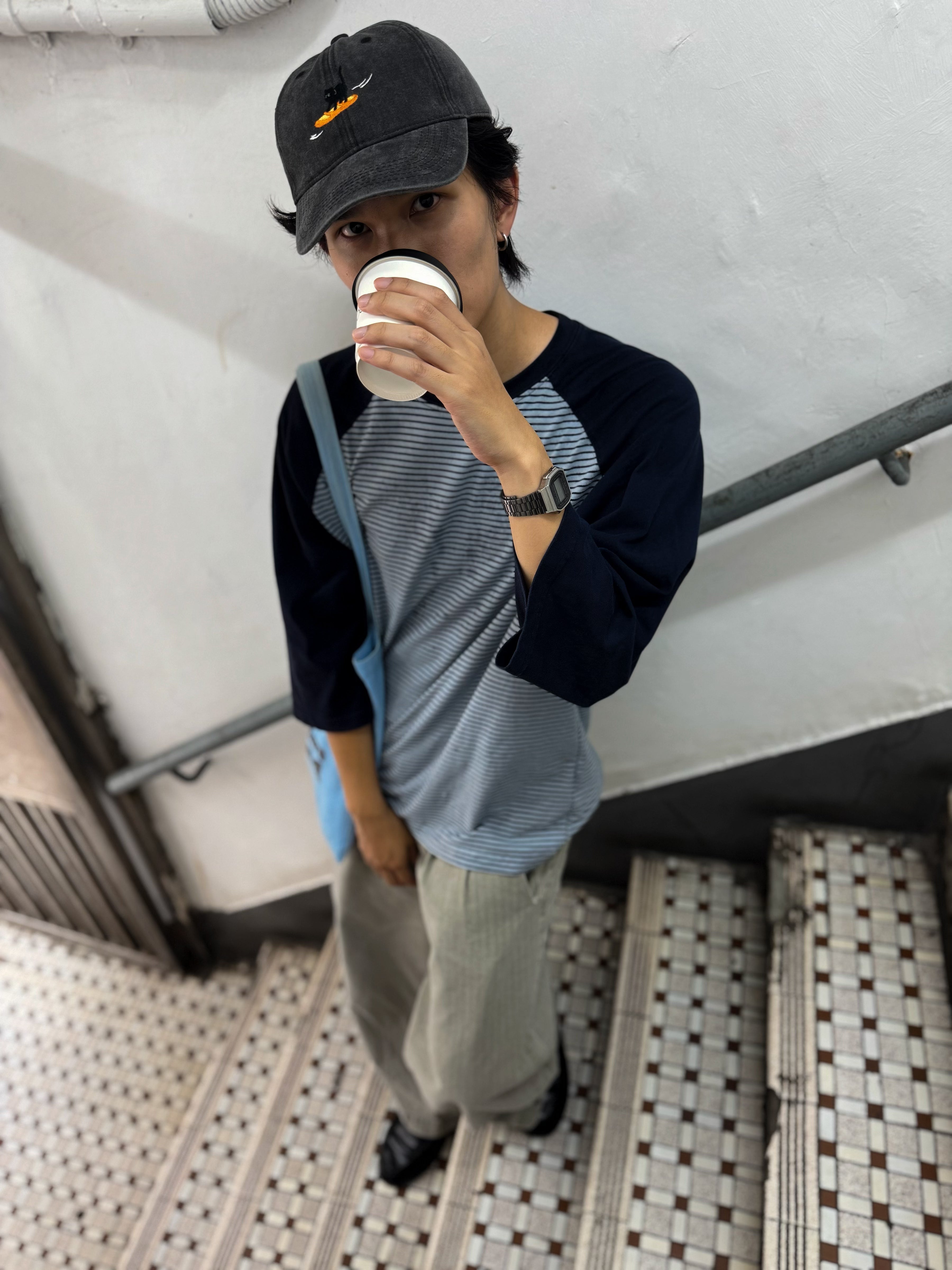 法包衝浪貓刺繡洗水灰黑色鴨舌帽