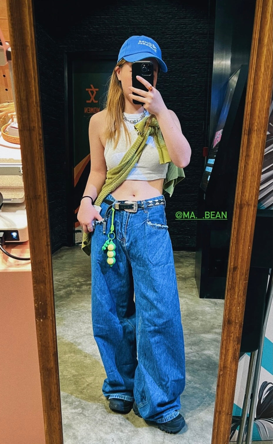 Bread Romance 刺繡藍色鴨舌帽