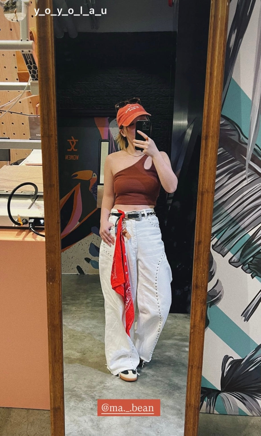 Bread Girls Club 刺繡洗水紅色鴨舌帽