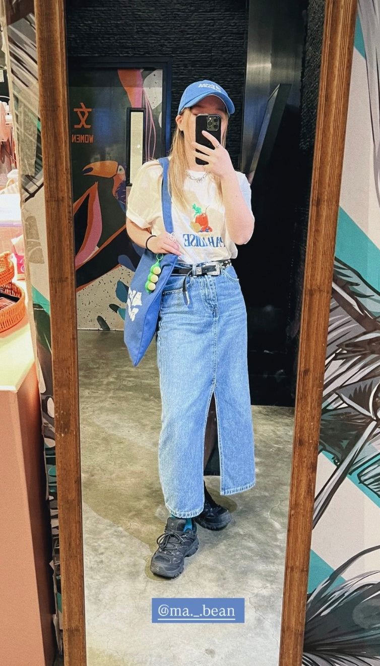 Bread Romance 刺繡藍色鴨舌帽