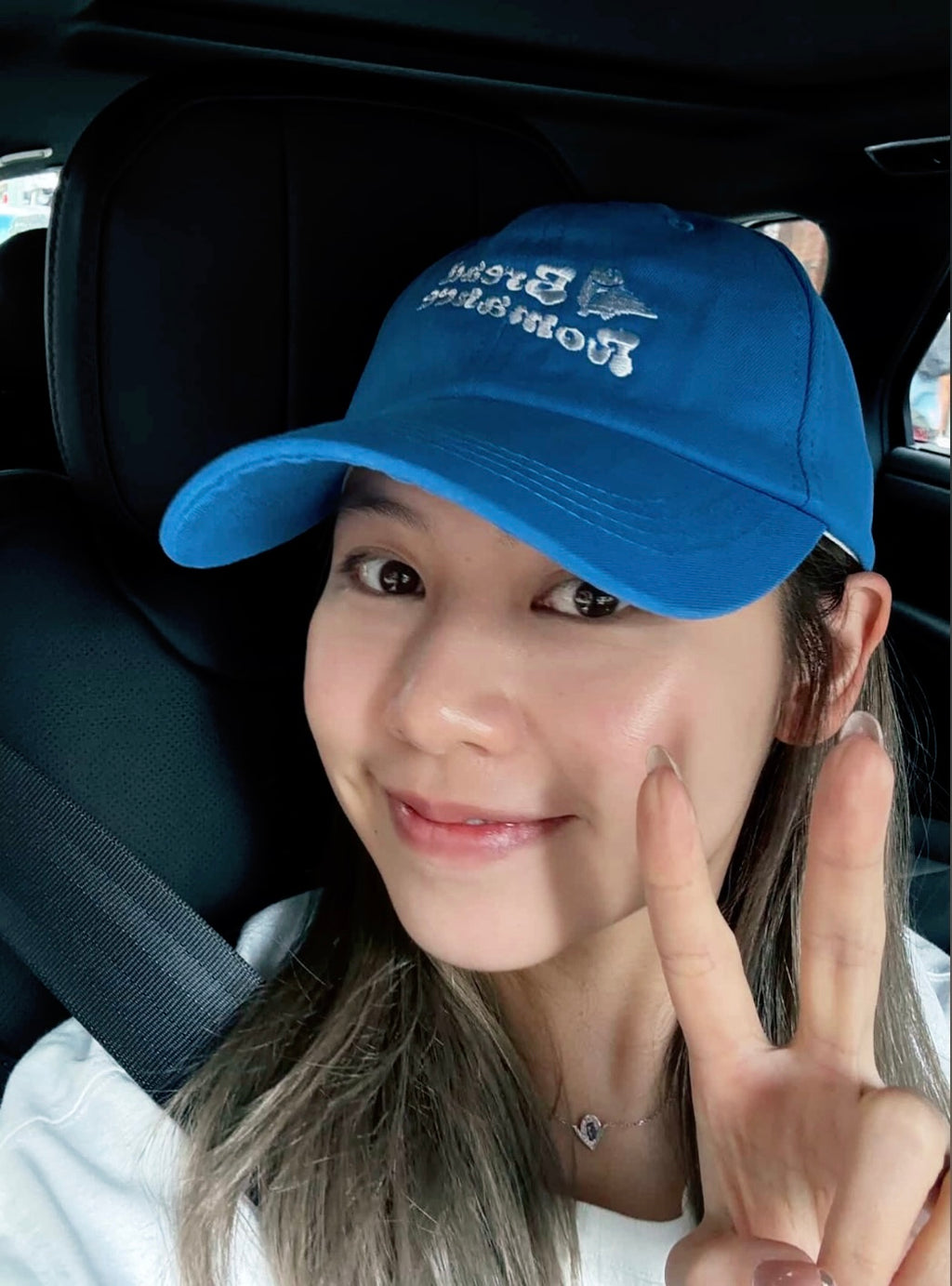 Bread Romance 刺繡藍色鴨舌帽