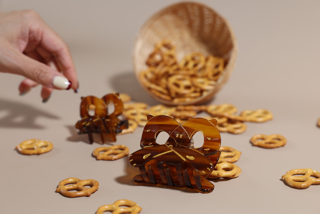 Pretzel椒鹽蝴蝶餅抓夾