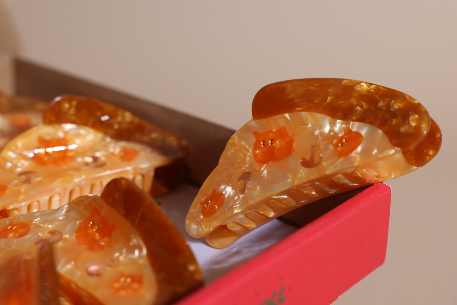 脆皮Meow-zzarella Pizza抓夾